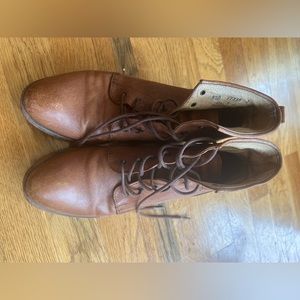 Vintage Frye Carson Lace Up 8 1/2